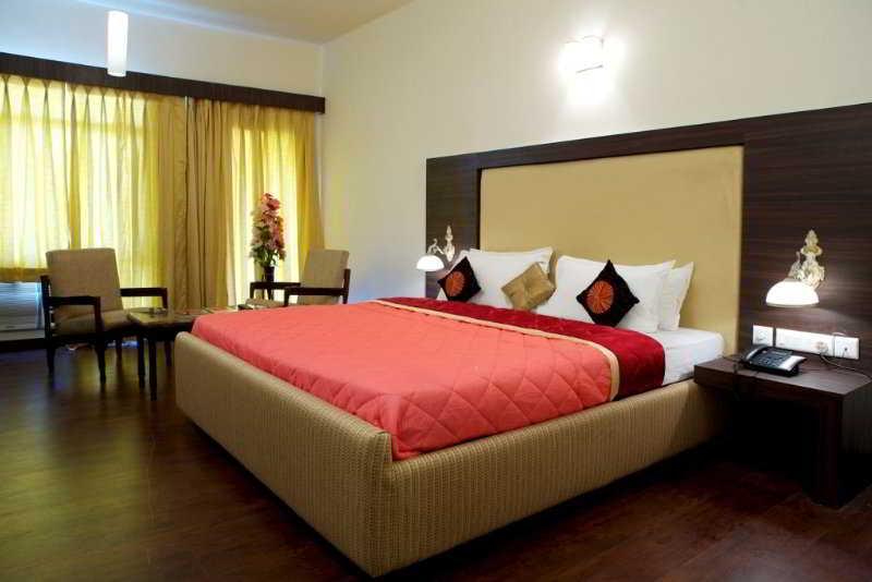 Hotel Mandakini Jaya International ไฮเดอราบัด ภายนอก รูปภาพ