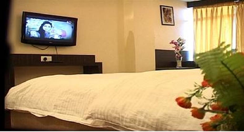 Hotel Mandakini Jaya International ไฮเดอราบัด ภายนอก รูปภาพ