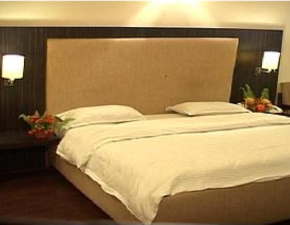 Hotel Mandakini Jaya International ไฮเดอราบัด ภายนอก รูปภาพ